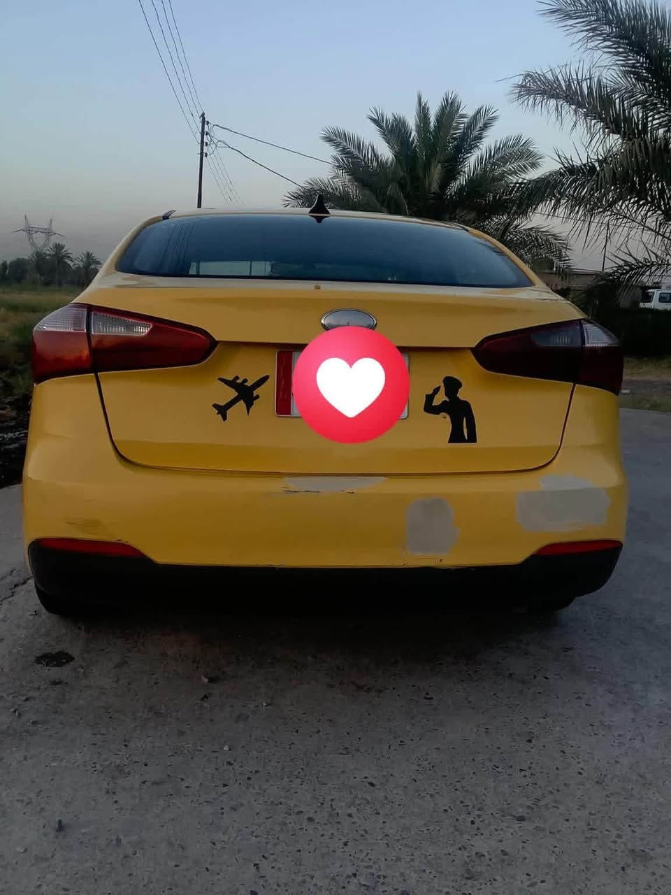 السلام وعليكم
كيا فورتي 2014
محرك 2000دوش
أمريكي حادثها جاملغ الأيسر بدون دواخل معدل نفسة بدون
تبديل
سيارة خير من اللّٰه
تبريد ثلج
موصفاتها عادية
تحكم سترين أربع جهات
ليت زنون
LED حاجب
تخم تاير جديد
للاستفسار اتصال
***********
واتساب ***********
