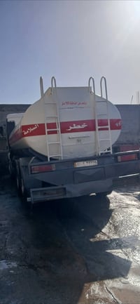 تنكر • مان • ٢٠٠٢