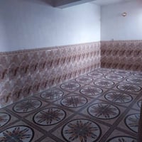 شقة معزولة • غرفتين • خلف مجمع الوارث