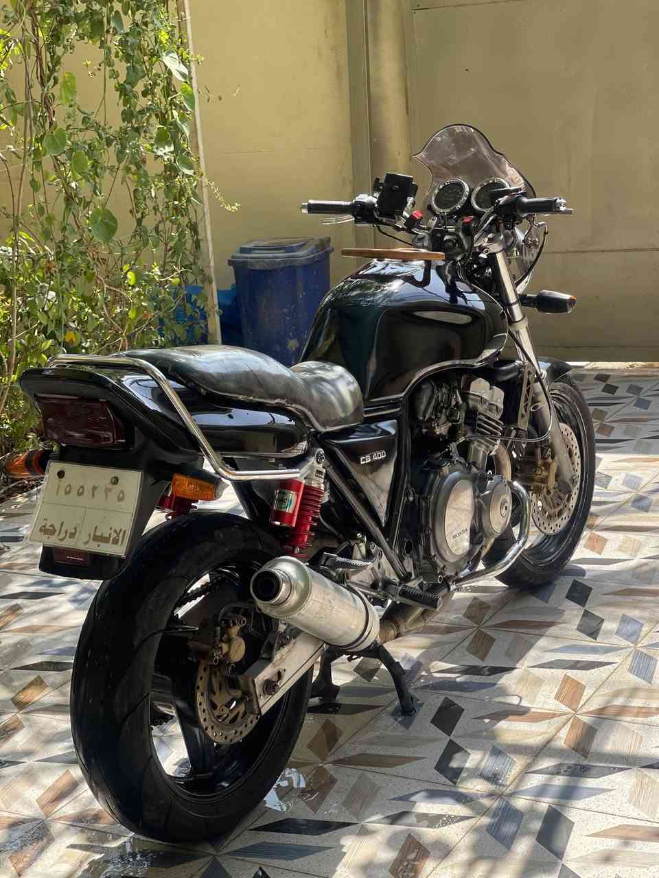 سلام عليكم للبيع فقط سيبي فور جيل اول رقم انبار سنويه لل 28 هزه جديده مكينه خير من الله عليها ادامه كامله تخم كابريترات بلكات فلاتر لا صوت لا تبخير نشاط طياره الدراجه حلوه ومال جناي سعرها حلو  مكاني ديالى بعقوبه بقية التفاصيل على : ***********  ما متواجد خاص الشراي يتصل ورجاءً المو شراي ليخابر
