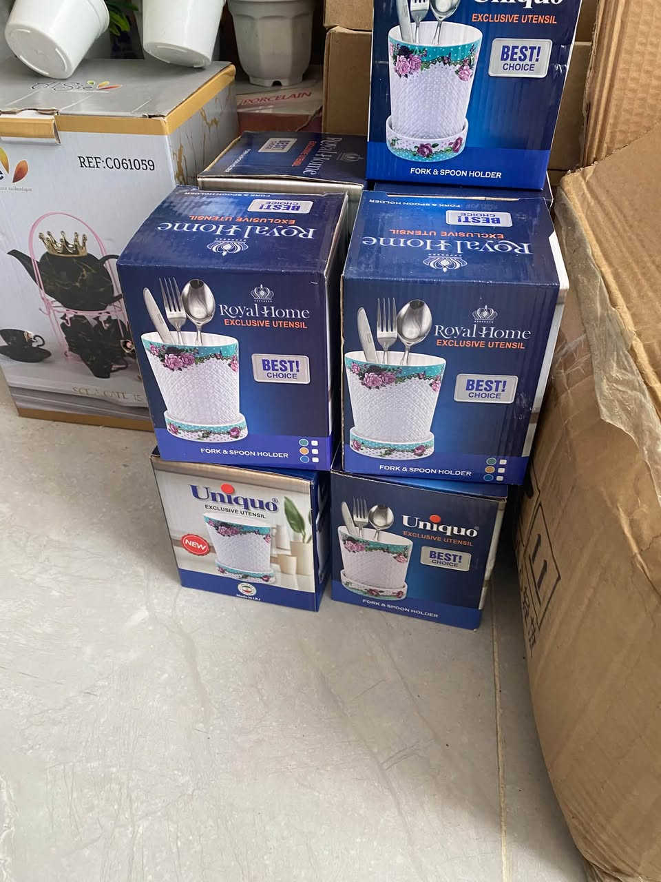 طقم • معالق • سكاكين