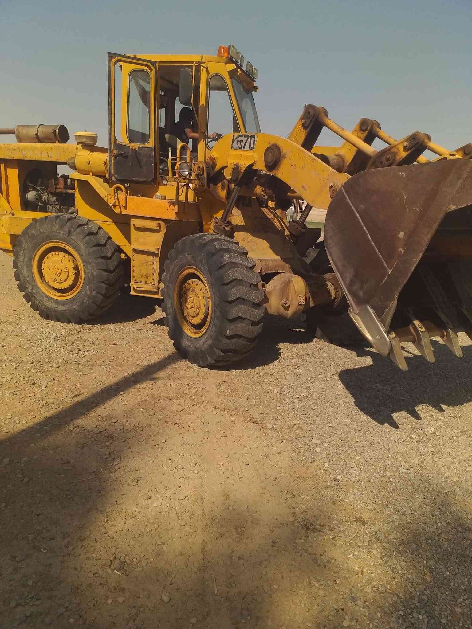 شفل للبيع كاوسكي حجم ٧٠ موديل ٨٠ كير محرك تركم كفاله.بريك جاهز تايرات رقم دولي صلاح الدين بأسمي شرط التحويل دفع رفع درجه اولى گبل للشغل العنوان كركوك شراي اتصل ***********
