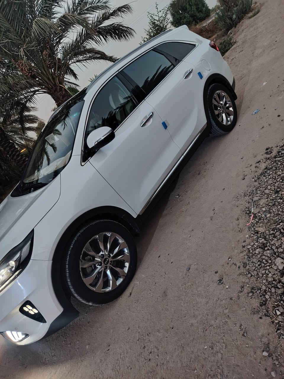السلام عليكم ورحمة الله وبركاته
سورنتو 2018 خليجي
اللون ابيض صدفي
المحرك 6 سلندر 3500
بانوراما
شاشة كبيرة
مري شفط
حساس خلفي وامامي
إشارة ترحيب
بصمه تشغيل
بصمه أبواب
عدد الركاب 7
3 قطع تبريد
كشنات جلد
صندوق كهربائي
كامره دواره
تبريد ثلج ❄️
محرك وكير خير من الله ع االبلاد
بيه بارد بالباب الخلي كلش قليل
مكان السيارة بابل
للاستفسار الاتصال
***********
***********
