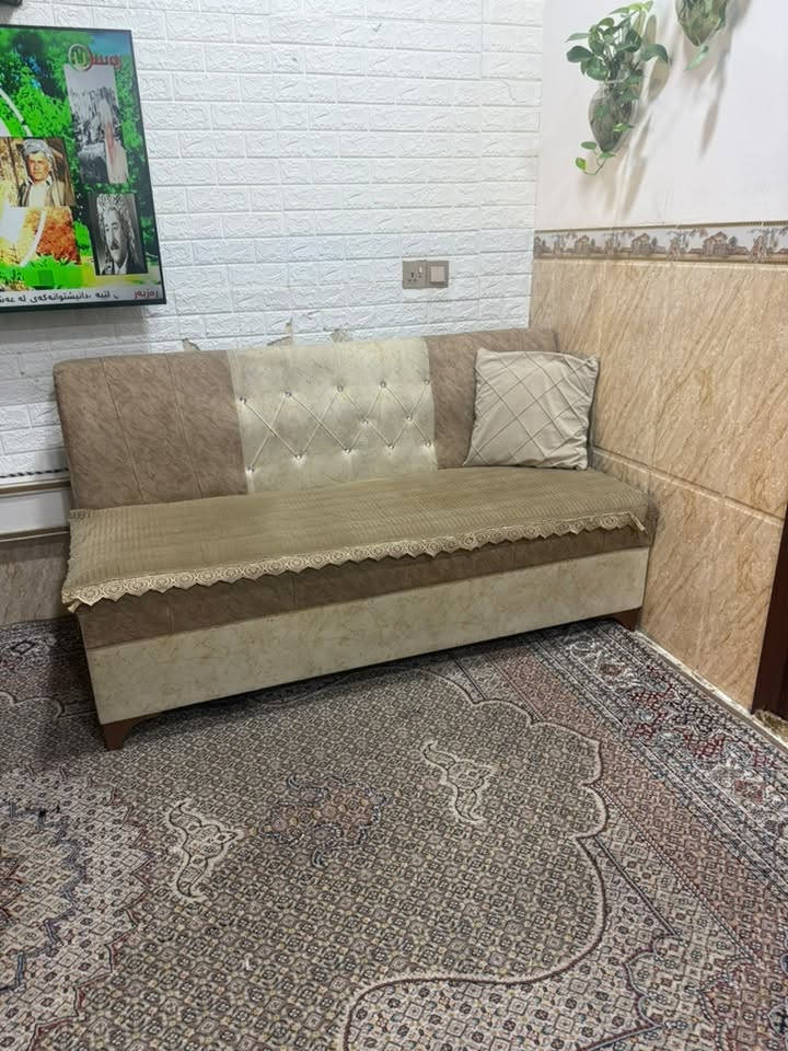 كنب • ٩ نفرية • لةكةلار