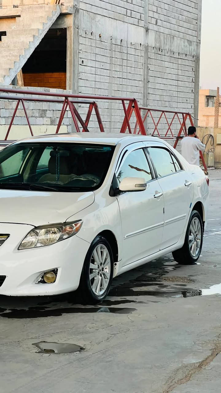 السلام عليكم كورلا للبيع 
موديل 2009 
وارد امريكي 
فئة LE
ماشية 150 الاف كم 
مواصفات 
كامرة خلفية 
كاشفات ضبابية 
محرك 1800 
وباقية المواصفات  معروفة ب كورلا 
سيارة بيهة قطعتين 
مكان السيارة محافظة ديالى 
للاستفسار الإتصال على الرقم ***********
