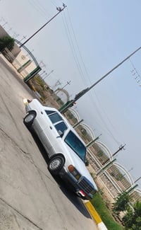 مارسدس رئاسي • ١٩٨٨ • رقم بصره
