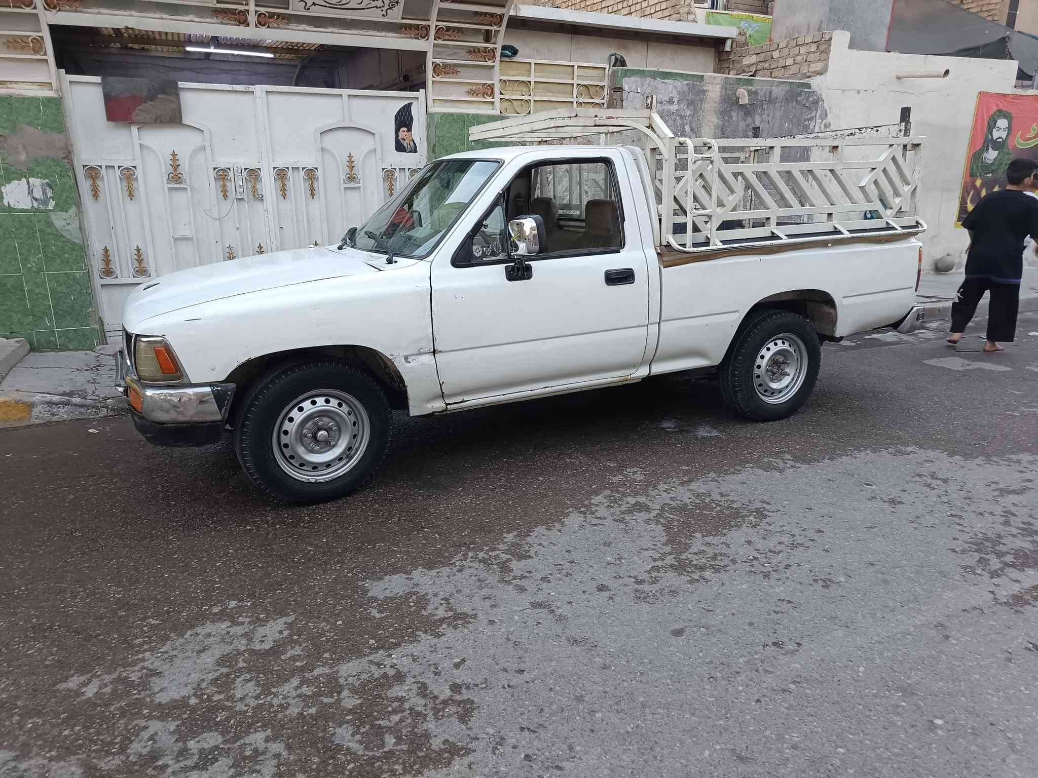 سلام عليكم بيكم تيوته مديل89 سياره مصبوغه عام عميه مو باور كير عادي رقمه بابل نكليزي سياره بسمي مشروع وطني تحويل ثاني يوم مكانه بغداد مدينة الصدر سعر 39 بيه مجال شي قليل تفاصيل تصل وتدلل ***********
