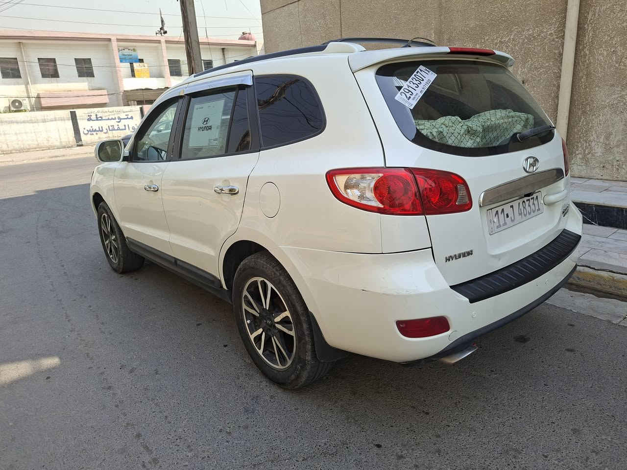 سنتافيا موديل ٢٠٠٩ رقم بغداد جديد  خليجي  فول مواصفات فتحه سقف كشنات تدفئة وتبريد داخل جلد اسود شاشه وكامرة دوارة ٧راكب ٦سلندر ٢٧٠٠ ٣قطع تبريد مريي شفط فور ويل كراسي كهرباء بيهة قطعتين صبغ فقط بدون حادث اثر شخط مكفوله من اتبديل او اتعمير رش فقط تخم تاير وتدرين جدد كير ومحرك وتبريد مكفولات مكاني بغداد الغزاليه 
السعر ١٠٧
رقمي ***********
