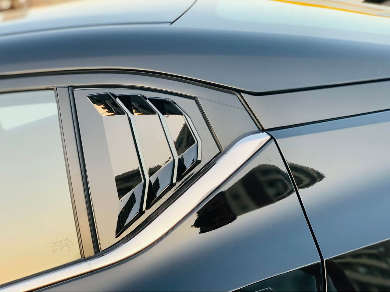 ‏nissan sentra SV PLUS 2024
مواسەفات
کشن هیتەر، سوکان هیتەر، شەغال، رادار پیشو دواو تەنیشت، راداری جادە، دەرگا بەسمەو سنوق بەسمە، شاشە گەورە

 تیبینی/ کامل جوانکاری بۆ کراوە. 

سەیارەکە پیش و دوا کەپسە، تەنها یەک چەمەلەخی لای سایەق بۆیاخە، دەرگای کەمیک ساردی هەیە.
3N1AB8CV9RY233367
زمارەشاصی

ژمارە کاتی شکاوەو مانگیک و ١٠ رۆژی تیاماوە. 

ژمارە شاصی دانراوە

سعر ١٢٦ گلا 
***********
سلیمانی السليمانية, العراق
