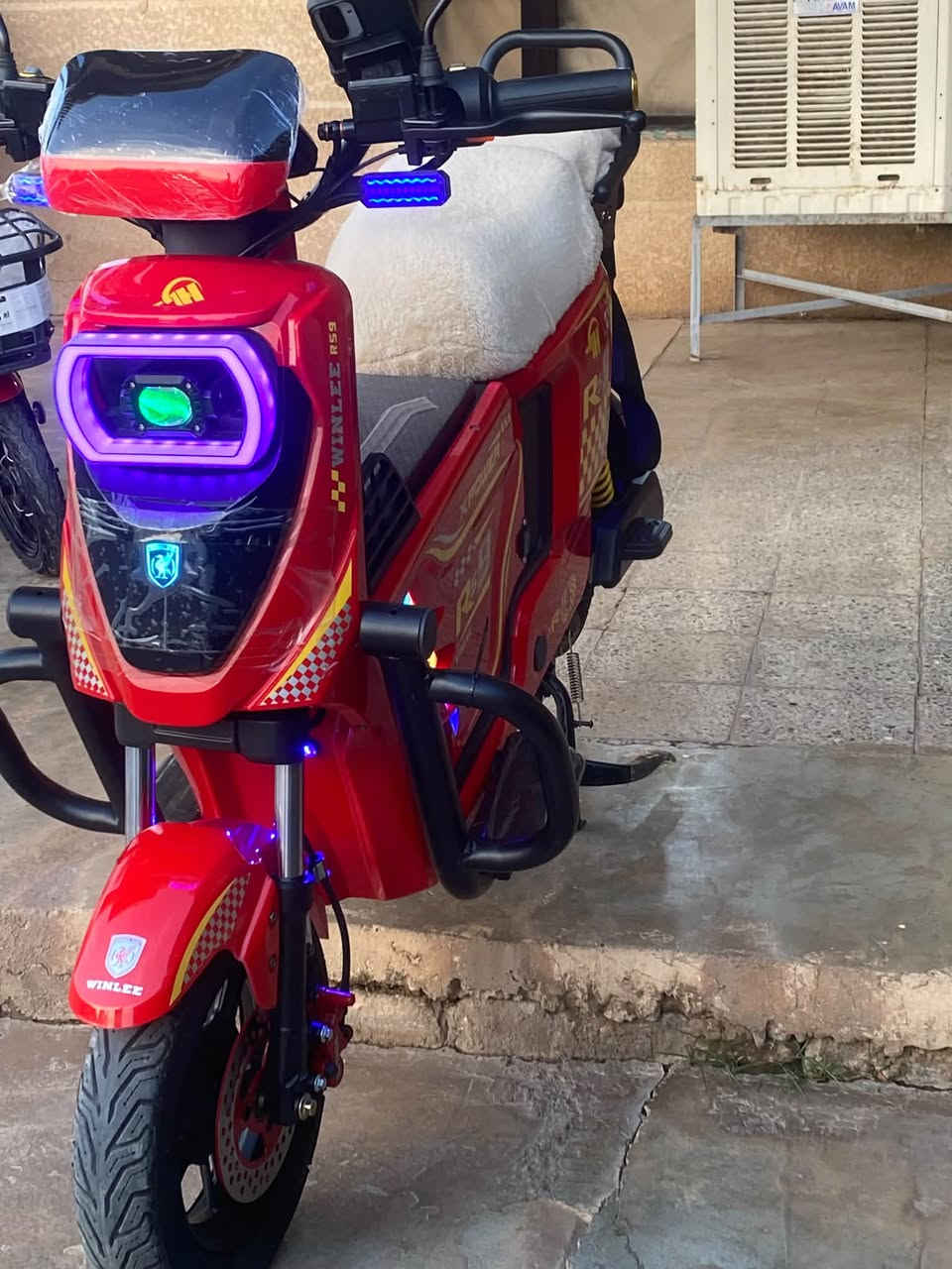 R٩ سوبر • موطور شحن • موديل ٢٠٢٧