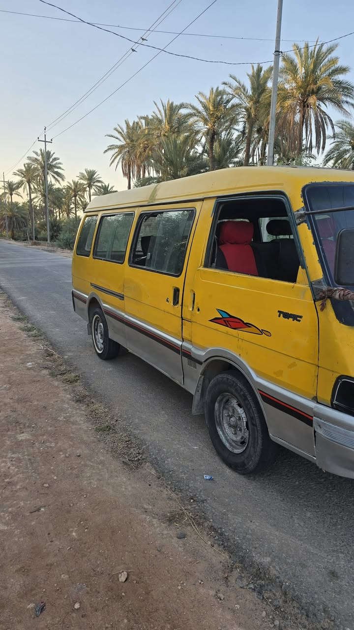 السلام عليكم  اسيا م 94رقم بابل مكينة بنكو بدي بدون خياس حدادية نضيفة   دواخل نضيفة السعر 45 بيها مجال قليل العنوان نجف خان النص ***********
