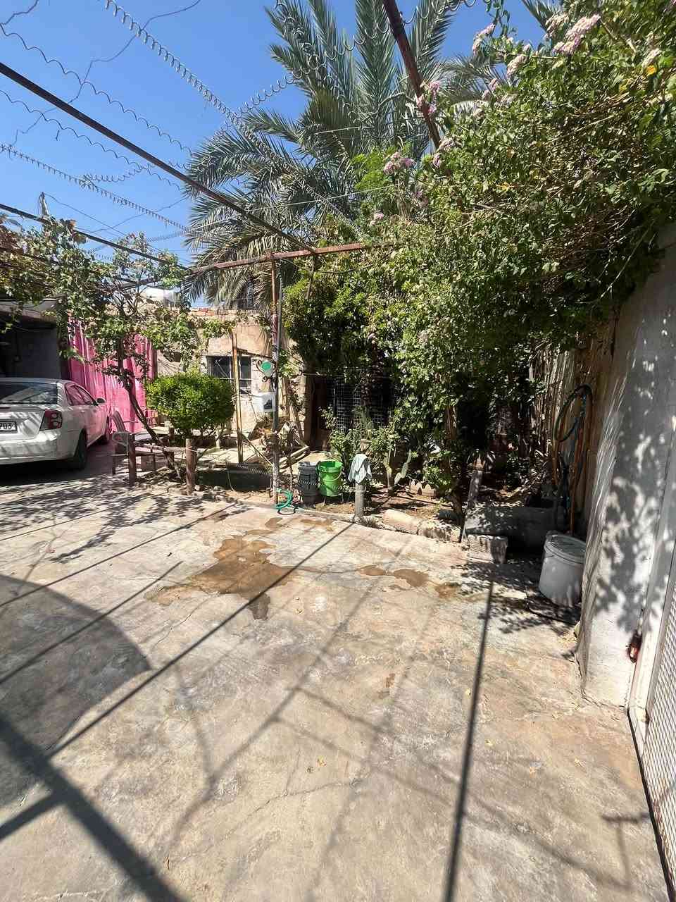 قرية صخر • ٦٠٠م • واجهة ١٩م