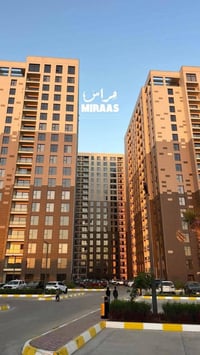 شقه للبيع : مجمع مارينا السكني   البناية :c الطابق: وسط  المساحة: 200 ...