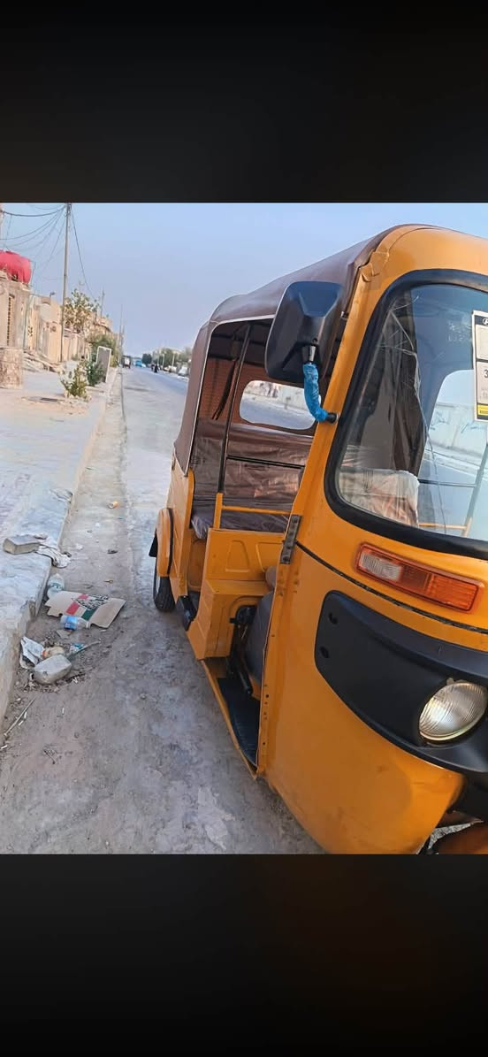 سلام عليكم تكتك لبيع ٢٠٢٠
لون اصفر 5800 وبيه مجال ‭***********‬

