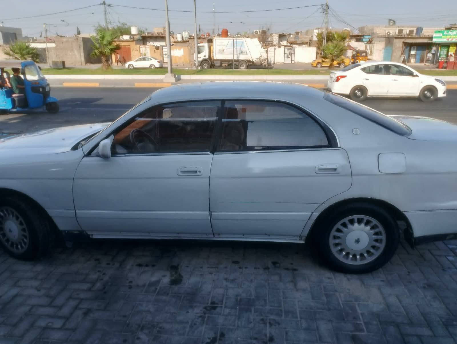 سياره بطه للبيع رقم بصره مكاني 500 مكلف بالنشر مقفوله من القص والناقل ب 32 راعيها بابو الخصيب***********
