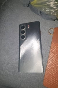جهاز تكنو كومون 40 5جي تحتاج بس شاشه سعر 100للتواصل 07756283127