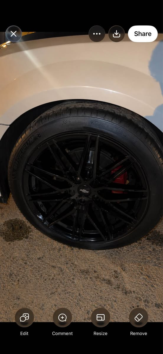 Camaro2015 rs للبيع 
محرك كير إكسل كهربائية ابشرط بيهه ٢ قطعه صبغ بدون دال شرط دعاميه امامي امحدث ٢٠١٧ السياره بدون بارد سنويه جديده شرط تحويل كلش حلوه جاملغ و بنيد صبغ 
مكان السياره سليمانيه 
تايرات جديده  camaro 2015 rs bo froshtn 
Tanha 2 parchay boyaxa benawgrtn bashart 
Da3ame peshaway gorawa bo 2017 zl1 bale ss 
Gerw makenaw akslw karabay bashart 
Besard makenay nakrawatawa active agzoz 
Shwen slemane 
Sanawe tazaya 
 *********** 
Watsapp 
*********** السليمانية, العراق
