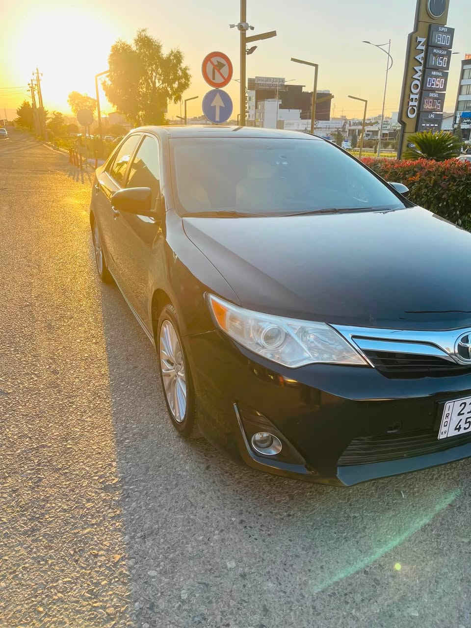 كامري موديل ٢٠١٣ مواصفات LE ناو زارد سێ پارچةي بوياغة بێ ناوگردن  ژمارة تةلةفون ***********
