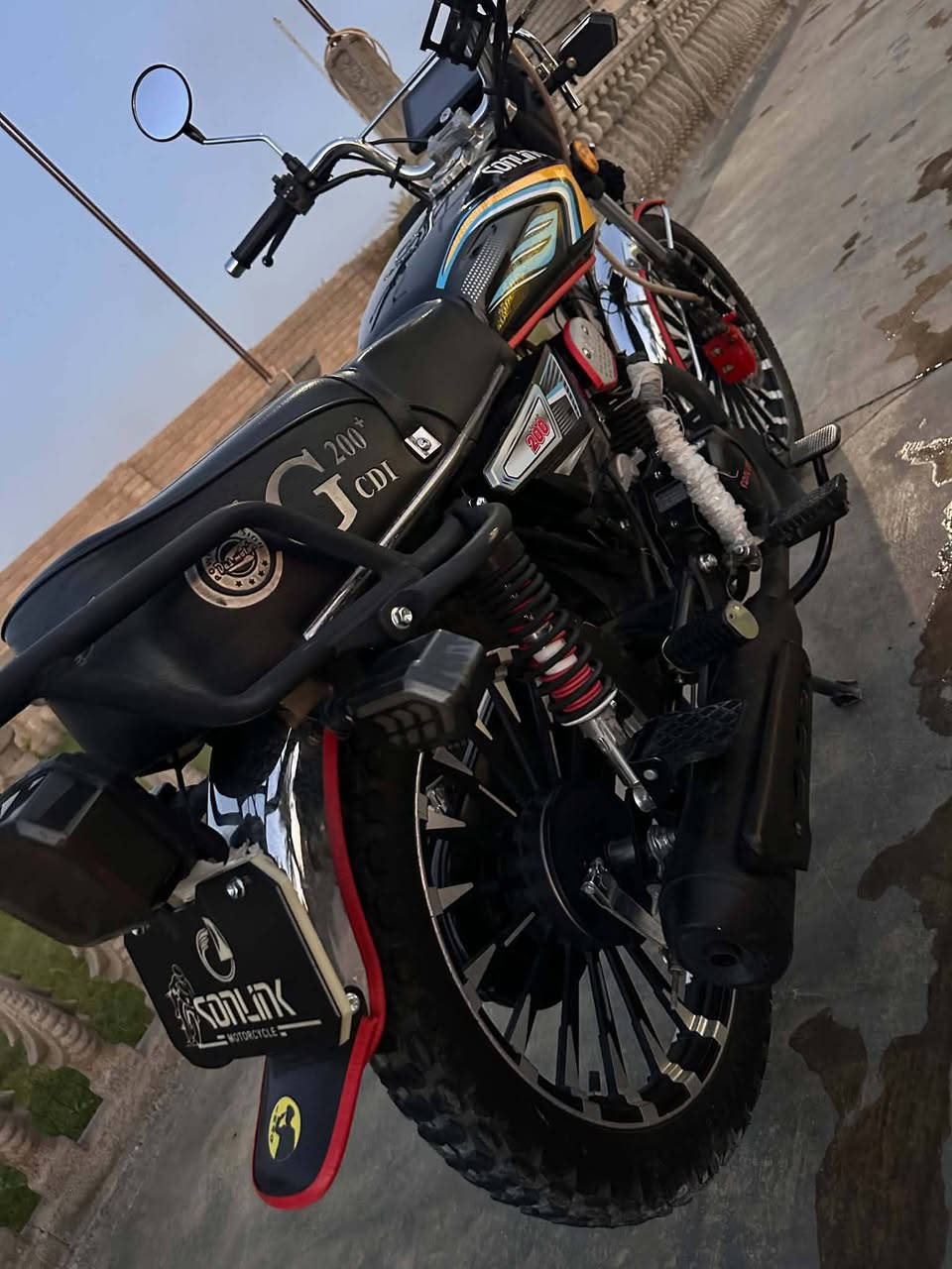 سيفان موديل 25
ضاغطه وزنجيل محرك 200
للاستفسار ***********
