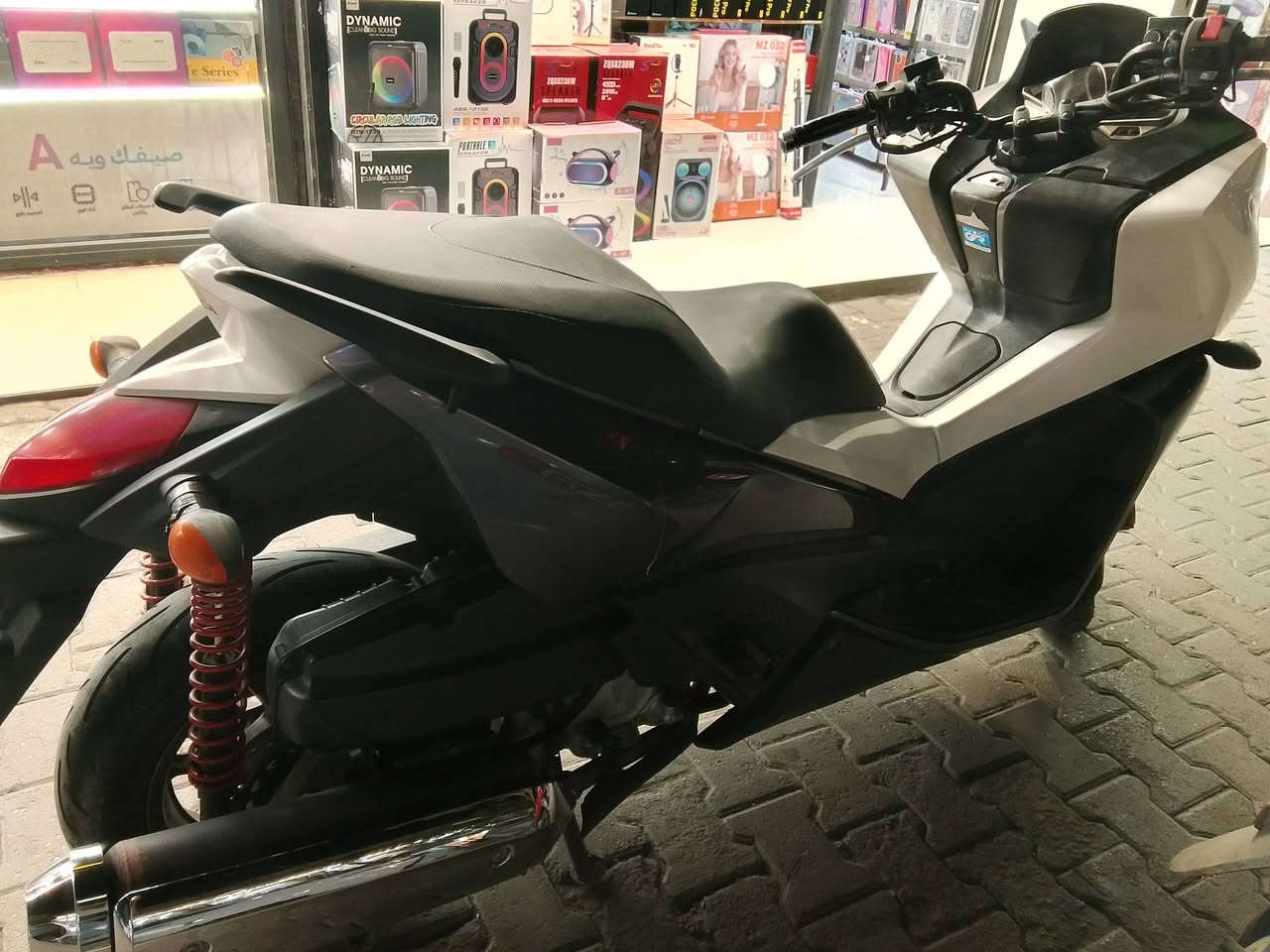 دراجه ياباني فاز رمبه السعر 12بيه مجال بغداد ***********
