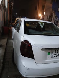 سياره للببع اوبترا ٢٠٠٤ اتصال ٠٧٧٢٧٣١٥٨٧٧ مكان بغداد حريه