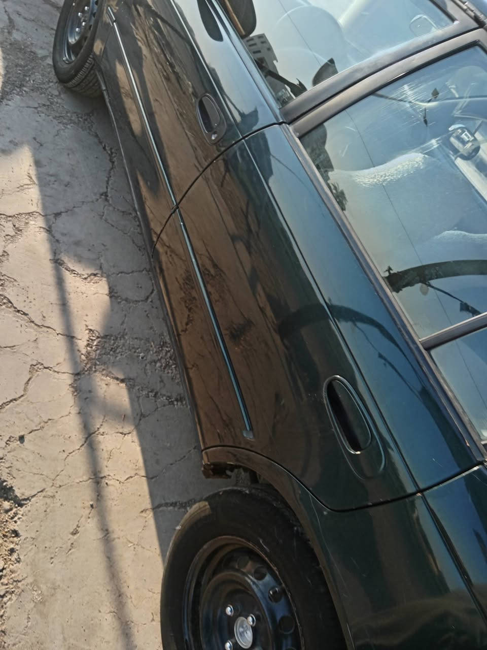 👈كورلا 97
👈بلادي مامحور
👈 مشروح وطني 
👈منضومة غاز
👈بطاقة بانزين 
👈رقم بغداد
أتصال علئ الرقم 👇***********
سيارة نضيفة مال بيت 
السعر 63بيها مجال
مكاني كركوك
