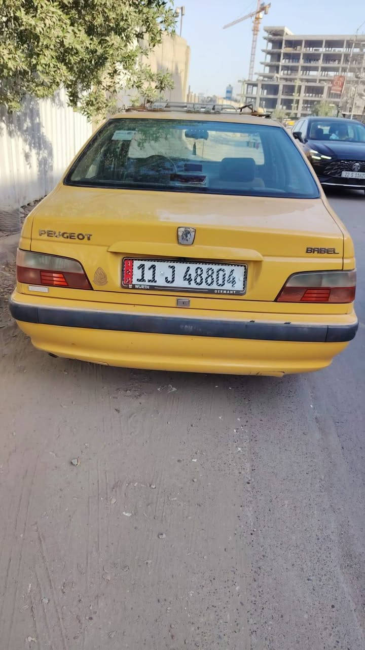 السلام عليكم بيجو بارص نظيفه جاهزه بسمي تحويل مباشر مصفره هيه وغرامه السعر ٣٥ قفل موديل ٢٠١٥ مكان السياره بغداد الوشاش ***********
