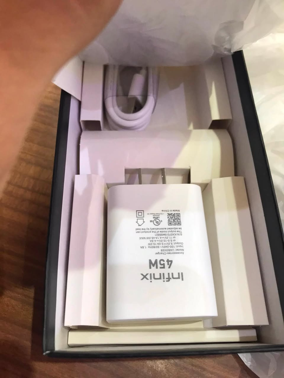 السلام عليكم هاتف جديد infinx hot 60 pro ذاكره 256 الرام 16 جايني هدية جديد غير مستعمل  لون تيتانيوم بل كارتونه رمز جديد غير مستعمل وضع شركه سعره ٣٠٠ ملحقاته كامله جديد غير مستعمل مكاني بغداد شارع فلسطين ***********
