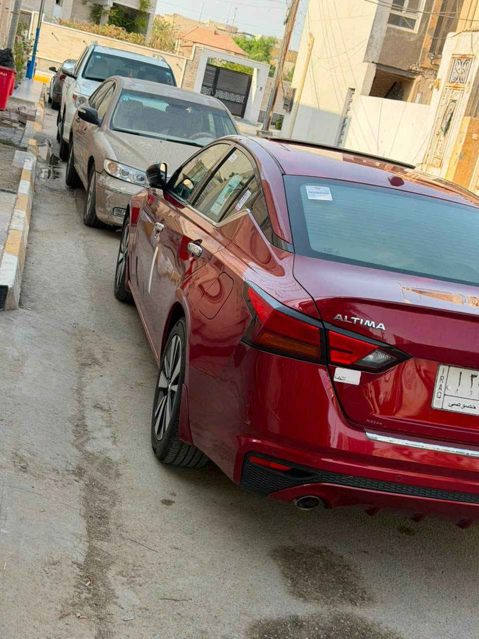 نيسان التيما ٢٠٢١ 
وارد امريكي 
جاملغ وبنيد مبدل اصلي نفس لون 
رش بسيط هلال بجاملغ الخلفي 
وباقي كفاله
سياره فول مواصفات فئة SL
مرقم مثنى معوقين بس ولد شاب 
وكاله عامه ثاني يوم
باقي اله سنه وصير حره 
السعر ١٢٧ ورقه وبيه مجال بسيط 
مكانه ناصريه اريدو 
استفسار اكثر اتصل *********** ناصرية, ذي قار
