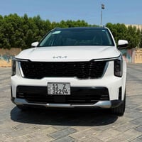 للبيع سورنتو وكالة الدولية موديل 2025 كفاله عامه من كلشي فول مواصفات ....