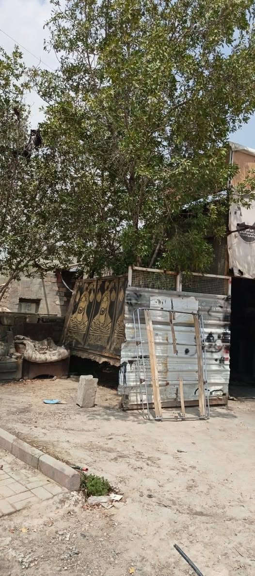 السلام عليكم
محل للبيع العنوان الكفائات مقابل الشارع قرب سكله ابوحسن والمحل بي مئجر حاليا الاستفسار ‏‪***********
