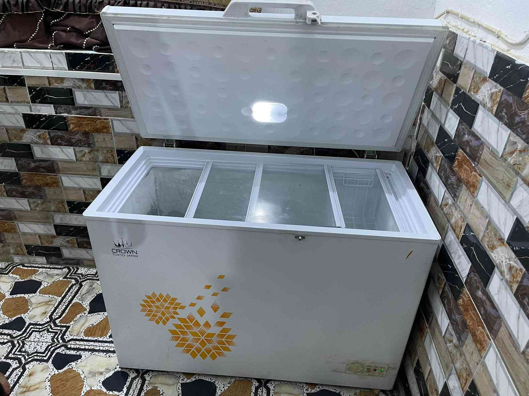 مجمدات عدد ٣ للبيع حجم ١٤
اي وحده سعرها ١٧٥ 
عررض اليوم ميتفوت 
ملاحظه حجز ماكو تجي للمحل تفحص وتاخذ 
وكل قطعه بيها ضمان اسبوع 
العنوان بروانه حي الشرطه
***********
