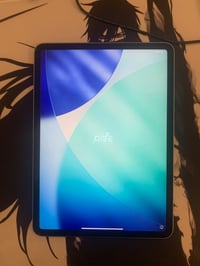 آيباد M2 • ١١ انش • ١٢٨