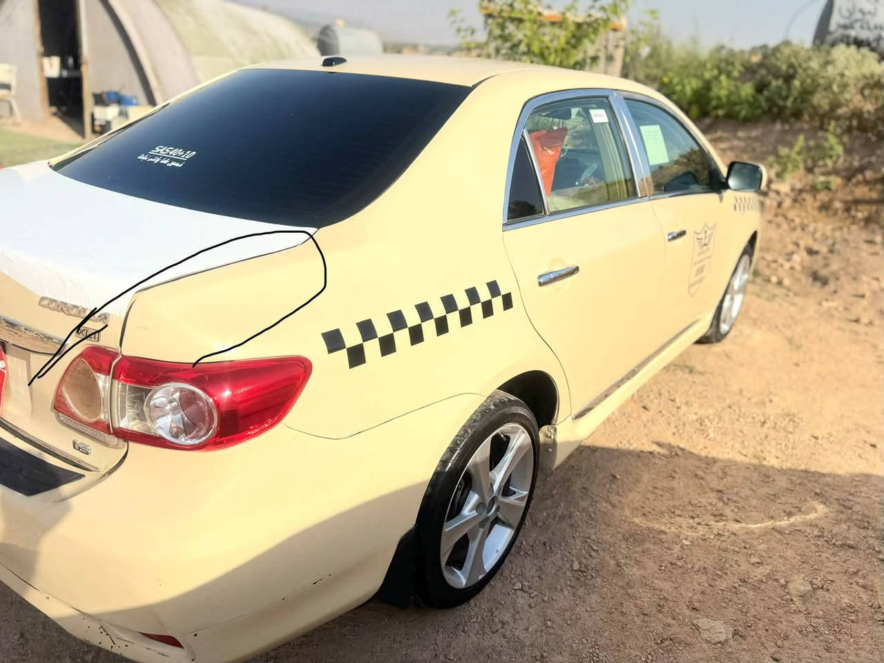 تكسى كوردستان ٢٠١٣
سياره گه له ك پاقژه گيرو مه كينه و تبريد و خر تشت شرت 
سبغا وى من يا نيشان كرى جاملوغى پشتى دوو بوست سبغن بى داخلي سعر ١٤٨ غرامه ٨ وه ره قه يل سعر دى سعرى هينه خار 
***********
