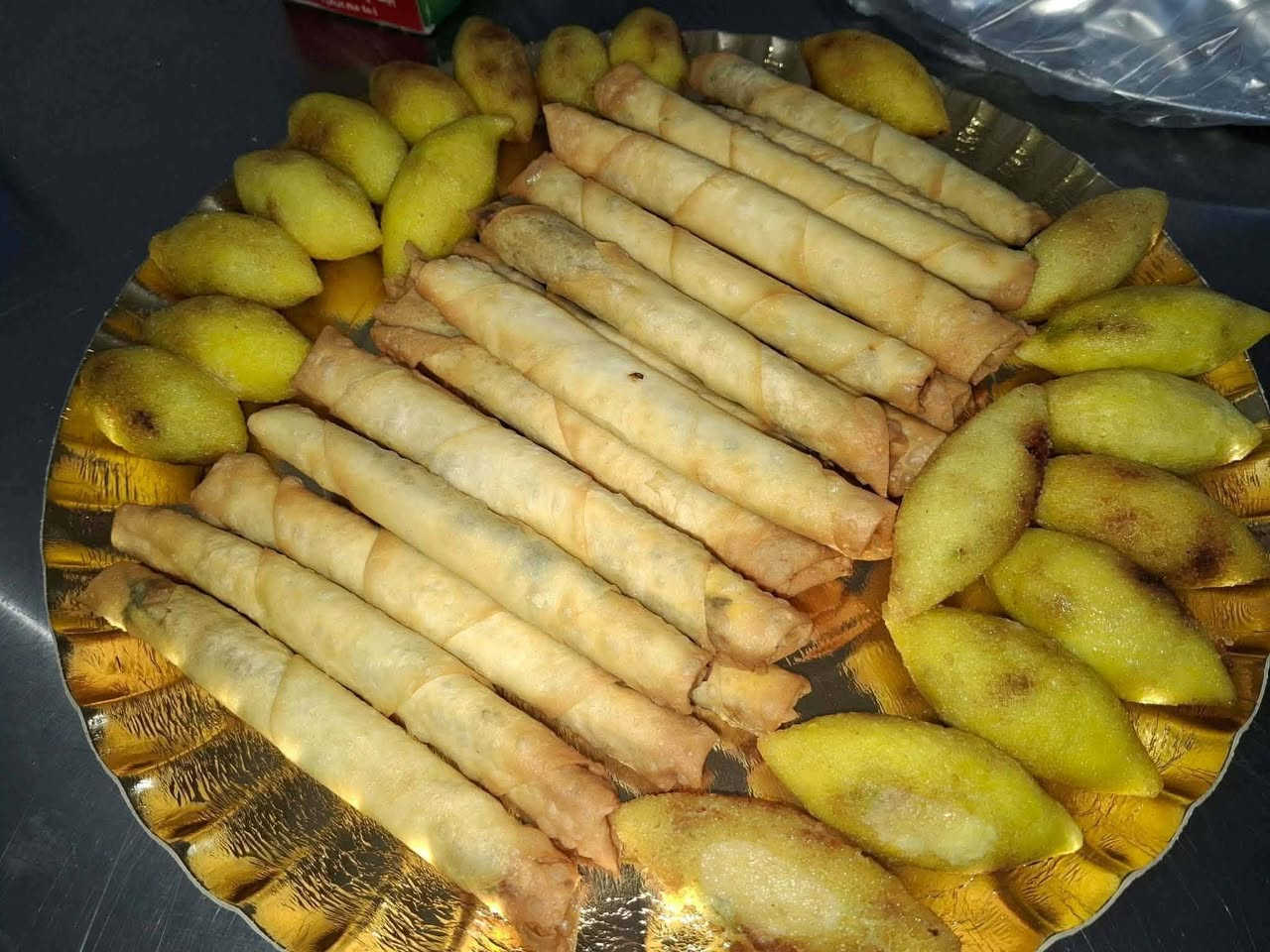 متوفر سبيناغ   وتمن بالحم الغنم صًلّيےّ عل محمدوال محمد 🙏
راس باجه  ب30 الف. فراسم 25 الف
كبه تمن 70 قطعه ب20 الف😋
كبه برغل بانواعهة 35قطعه ب20😋
بورك 🌮50قطعه ب20 الف 😋
سمبوسه 50 قطعه ب20 الف 🤲
لحم🍕 بعجين 30قطعه ب20 الف.  شيخ محشي 17 الف
جدر🥙 دولمه 😋ب15الف
 صينيه قوزي🍖 لحم وتمن😋ب30
صينيه مندي دجاج بلفحم 😋عل تمن برياني 30 الف
دجاج🍗 شوي عل تمن باقلاء 🥗ب 25 الف يوجد توصيل بغداد.
واتساب ***********
يوجد دفع على ماستر
