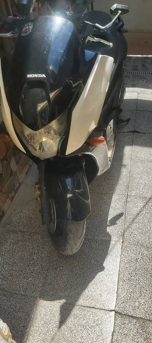 سلام عليكم دراجه فاز 010 للبيع سعر 12$
*********** بغداد
