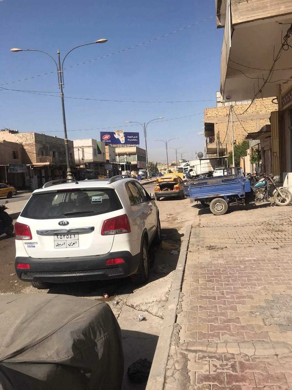 #فرصه_استثماريه 
#دار_للبيع_موقــــــــع_تجاري 
دار للبيع 🏠
🛑مســـــاحه.:100م
🛑الابعاد :واجهه5ونزال 20
🛑موقع :حي العصري  قرب محطة الثوار 
فرصه استثماريه لاتعوض 👍
🛑موقعه :تجاري 
🛑نوع العقار: طابو صرف 

وسعره جدا مناسب  ✔️
ــــــــــــــــــــــــــــ
#متابعة__الصفحه_ليصلكم_كل_ماهو_جديد🛑
#نستقبل_جميع_عروضكم
--------------------
للتواصل الاتصال على الرقم 
***********
اوزيارة مكتبنا
  مكتب حيدر الطيار للعقار والمقاولات العامة  
الجزائر -شارع المطاعم -مقابل مدرسة حمورابي
--------------------------
