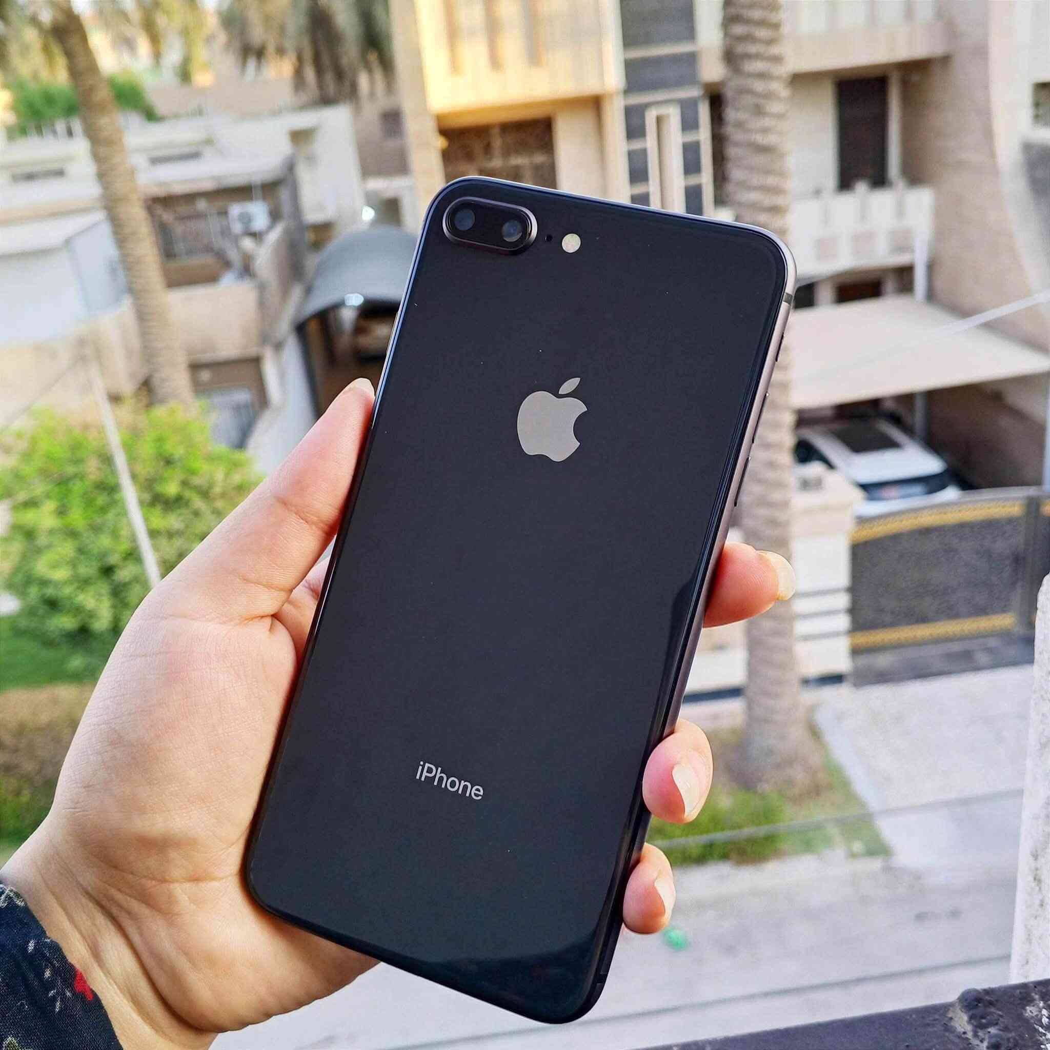 للبيع او مراوس  

 8  بلس ذاكرة 64 بطاريه 75 بلاديه كامل مكفول شخط مابي بصمه صوت كامره دمعة سعر 130 مبي مجال حك جيه
