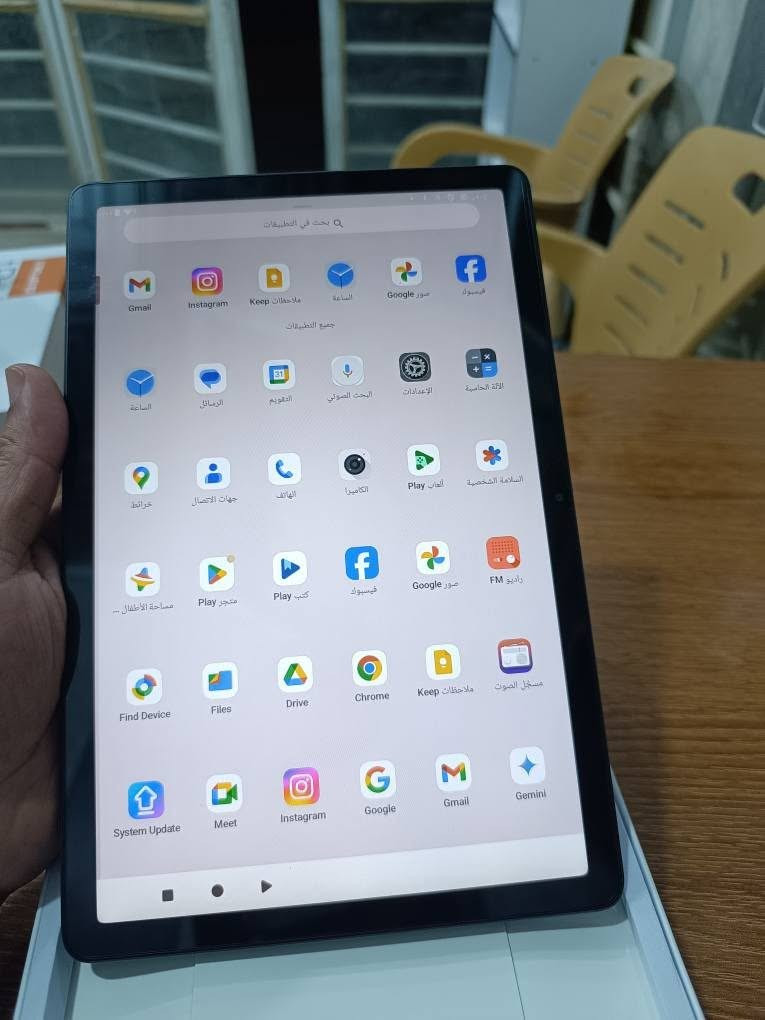 ايباد تيكلاست T50 بلص 
ذاكره 256 
رام 8 +8
بطاريه 8000
الشاشه 120هيرتز 
يدعم سيم كارت 
يشغل 60فريم بسلاسة فول 
نضافه 100غراضه كامله 
السعر 220قفله 
استفسار *********** النجف, العراق
