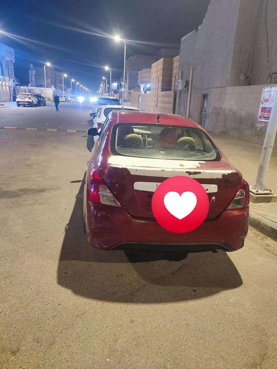 نيسان فيرست 2018 وارد امريكي جاملغ خلفي فقط رقمها نجف 
سياره نضيفه محركها 1600 حداده تبريد ثلج مابيها اي نقص 

***********.  السيارة بالبصرة
