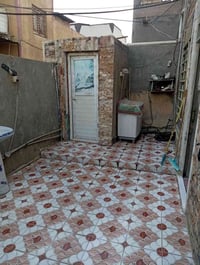وردية خارج • ١١٧م • غرفة وصالة