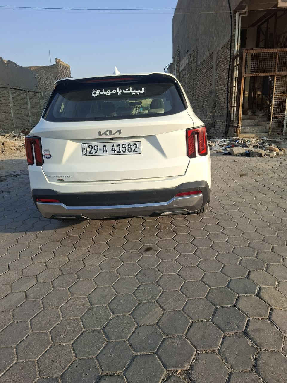 مديل ٢٤ ماشيه ٧٠ الف بيه بارد بلجنطه حك شبر نص فول سياره السعر ٢٧٥ ***********
