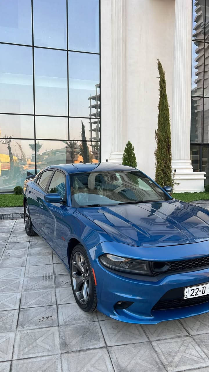 Dogge charger 2022 sxt 
Clean title 📦
*********** SXT 2022 🚘🔥
***********
للبیع مراوس
٥٨ الف ماشی

• مكينة 3.6L 
• گير أوتوماتيك 8 سرعات
• دفع خلفي RWD
• تشغيل بصمة + تشغيل عن بُعد
• شاشة وسطية مع Apple CarPlay وAndroid Auto
• كاميرا خلفية وحساسات
• مثبت سرعة
• تحكم بالمقود
• داخلية مرتبة ومريحة
• شكل رياضي وفخم، وأداء ممتاز بالشارع
• سيارة قوية، مريحة وقطعها متوفرة

📌 مناسبة للاستخدام اليومي والسفر، وشكلها الرياضي يخليها مميزة بالطريق.

للاستفسار عن السعر والتفاصيل، راسلني خاص 📩 أربيل, العراق
