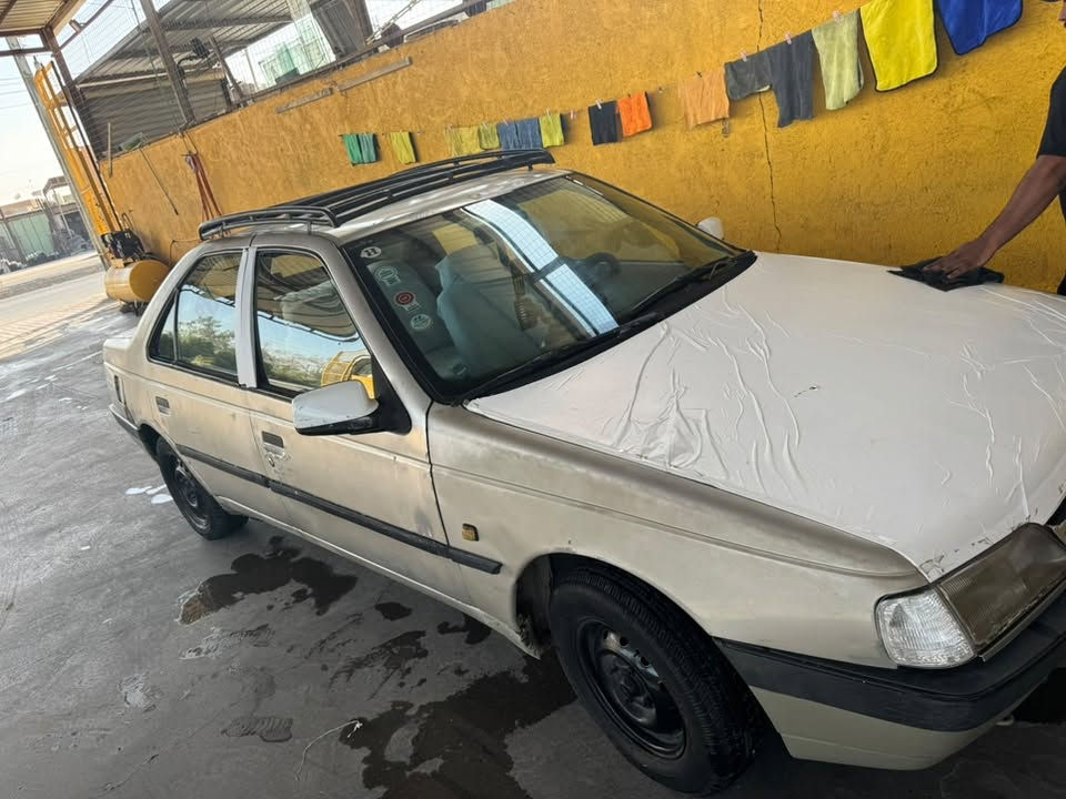 بيجو روا٢٠٠٩
كير ومكينه كورلا اوتماتيك مكفولات
تبريد ثلج
تحويل ثاني يوم واعيها يريد مداور 
سعر٢٤مكاني نجف
***********
