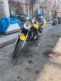 بانده مكينه 400دراجه حلوه نكره اب اي وقت  يرادله شوي ترتيب دراجه مامفت...