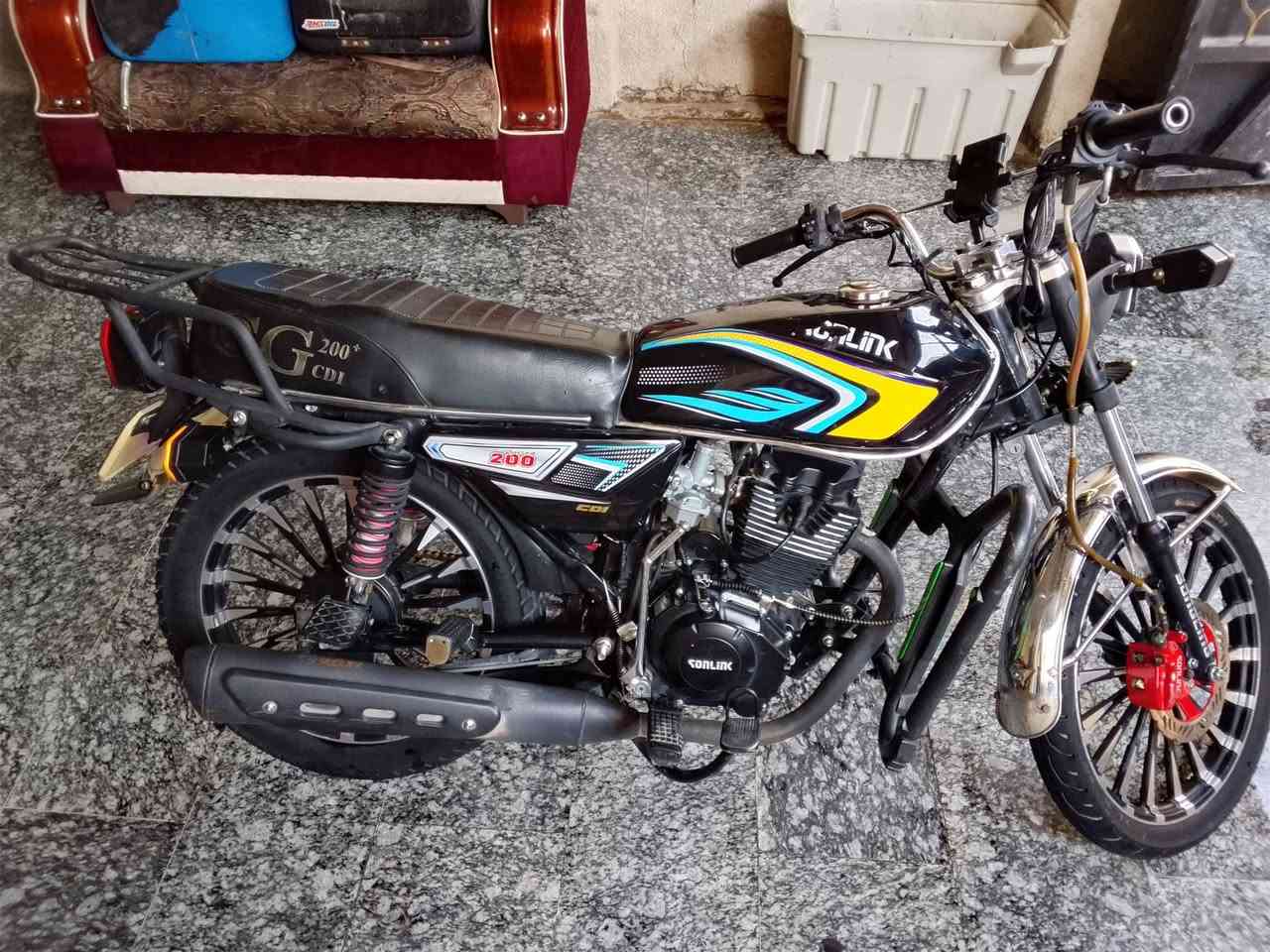 للبيع سونك 2025
سونك موديل 2025 حجم المحرك200cc
اي نقص مابيها دراجه مكفوله كفاله عامه
سعر (800) الإتصال على هاذارقم ‏‪***********
