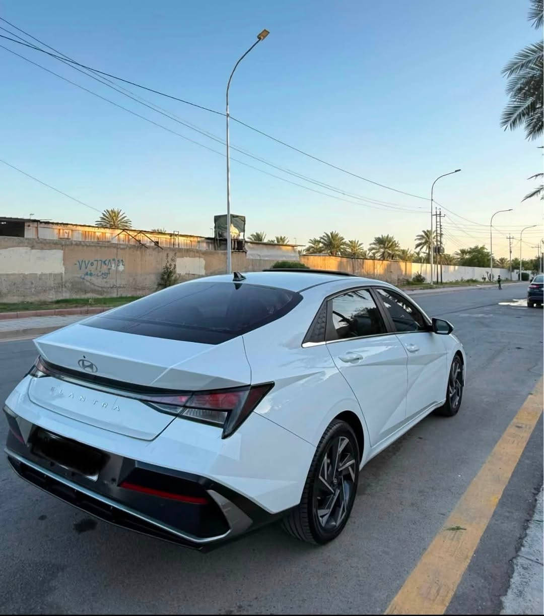 النترا تجميع موديل 2024 مكفوله
سعة المحرك :1.6لتر (1600cc)

إضاءة أمامية Full LED

فتحة سقف

ويل كب مقاس 17 

مري جانبية كهرباء 

ترحيب ذاتي 

مثبت سرعه 

عينة ديجتال

قطعتين تبريد 

هاند بريك كهربائي و اوتو هولد

ماشية 55الف 

السعر :135

-مكان السيارة فلوجه_الانبار

***********
