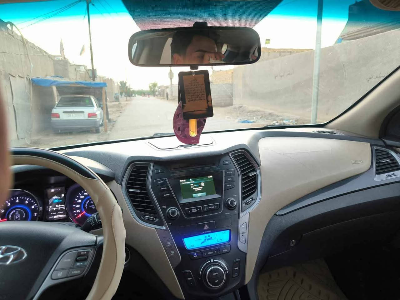 سنتافي١٣ خليجي ٦سلندربانورما بصمه سياره كلش حلوه وضع الشركه بس قبق البانزين فقط بي بارد تبريد ثلج السعر ١٧٠ وبينه مجال رقم دولي بسمي تحويل مباشر موبايل *********** الشامية, القادسية
