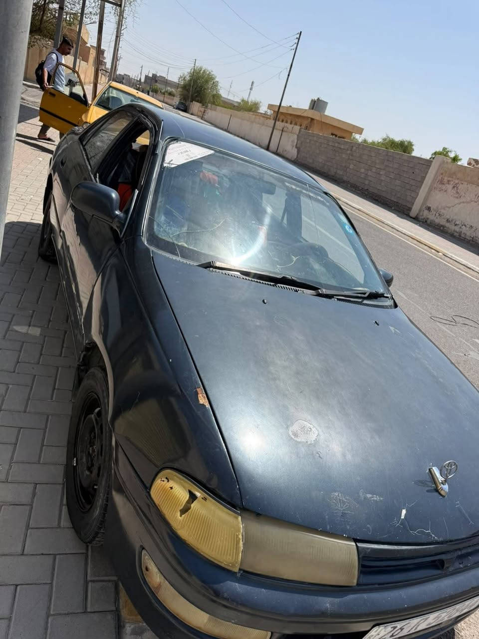 #_للبيع.
تيوتا كارينا موديل 1996
 محرك 1800
 گير اوتماتيك
 مصبوغه عام
 رقم صلاح الدين بأسمي هزه جديده رقم انكليزي 
 تبريد ثلج منظومه جديده
 منظومه زنون 
 شاشه + كامره خلفيه 
سياره كامله تراي للمكان اليعجبك
 السعر 35 وبيه مجال تعال وتدلل
العنوان صلاح الدين يثرب
***********
