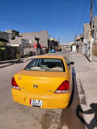 نيسان سني • ٢٠١١ • اصفر